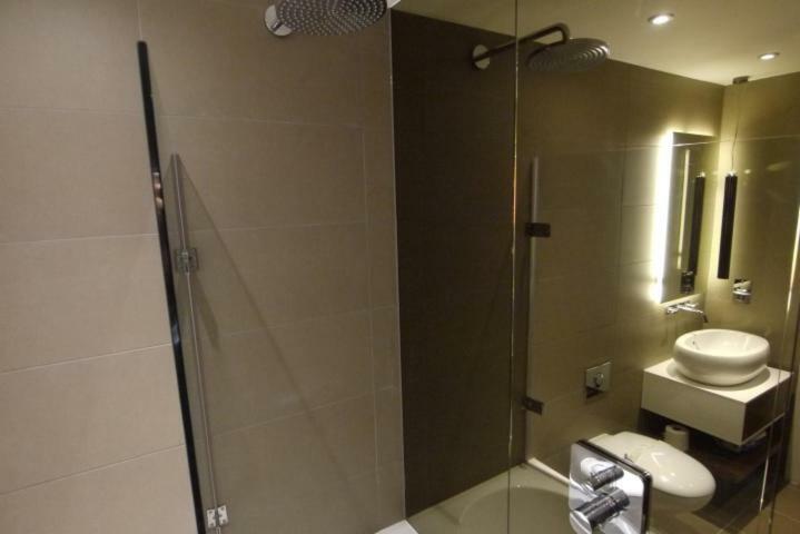 One Commercial Street Apartment ロンドン エクステリア 写真