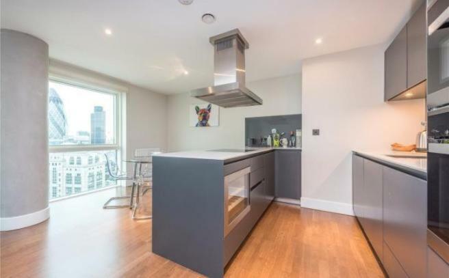 One Commercial Street Apartment ロンドン エクステリア 写真